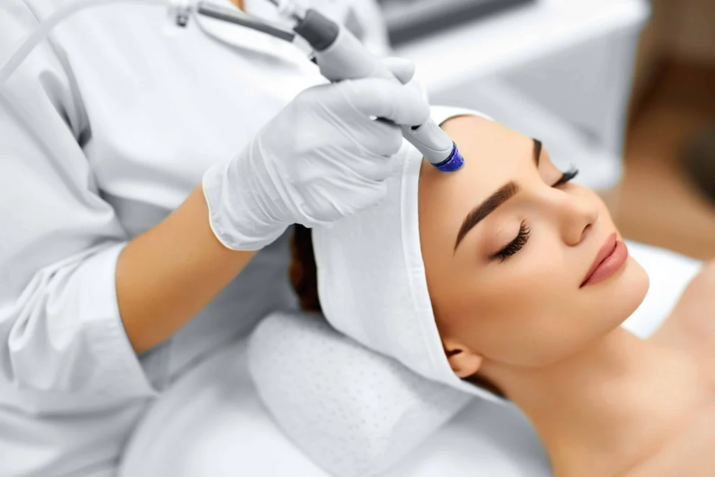 Exploring SkinPen Microneedling: Unveiling Its Benefits and Risks for Diverse Demographics 10 SkinPen Microneedling by Roots Wellness and Med Spa in Tampa FL